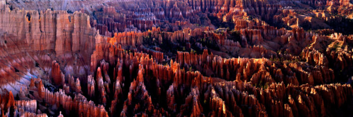 giant natural amphitheater of Bryce canyon